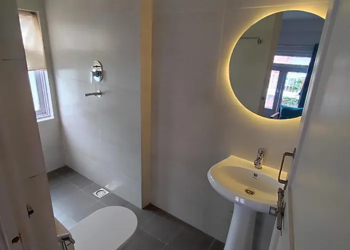 Omana 4* Катманду